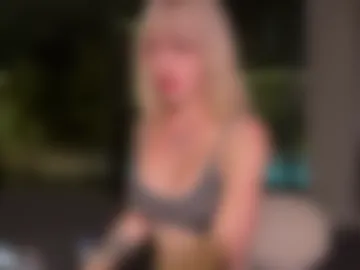 golden_alinee photo 5