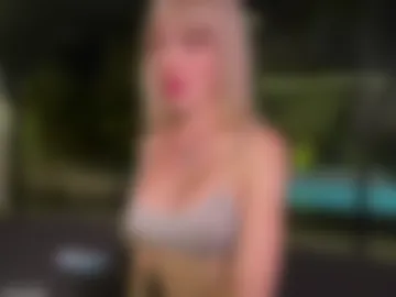 golden_alinee photo 3