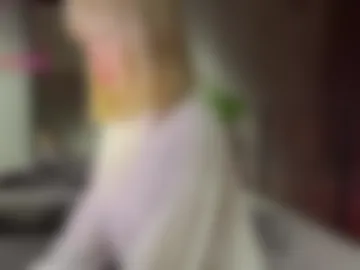 golden_alinee webcam preview