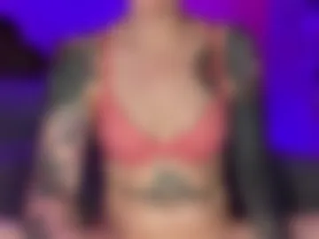 goldengirlcartierxo photo 5