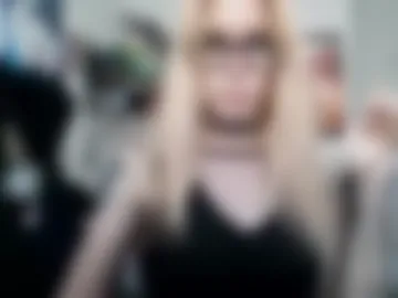 graveyard_baby_97 webcam preview