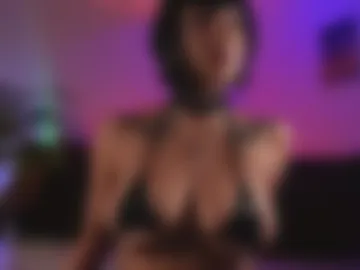 grayce_blossoms24 webcam preview