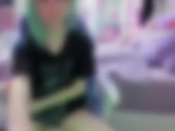 greeneyedlovexo photo 3