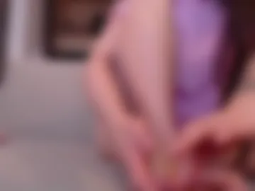 guccipussy1 photo 5
