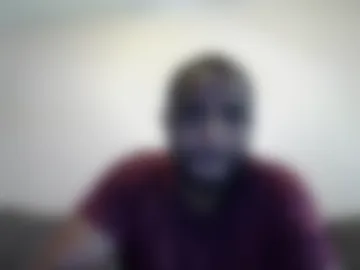 guessssmymiddlename live webcam preview