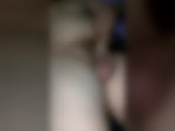 hairypussyeater85 live webcam preview