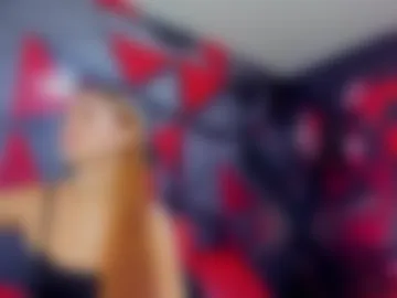 hana_and_zeta photo 2