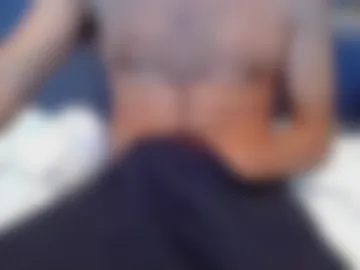 handsomestranger34 live webcam preview