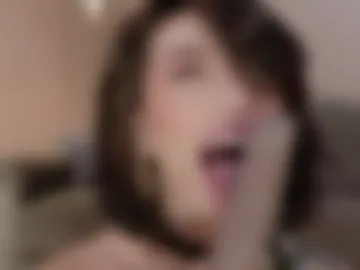 hannah_borbon_ photo 2