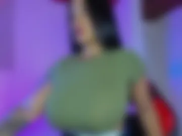 harmony_bigbreasts photo 4