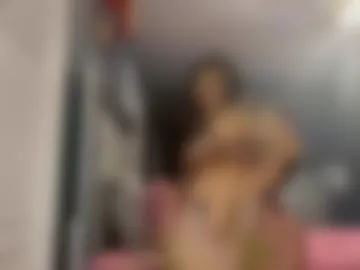 hazellivexo live webcam preview
