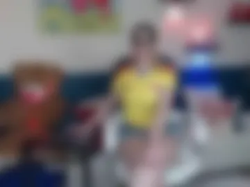 hebelongs2her live webcam preview