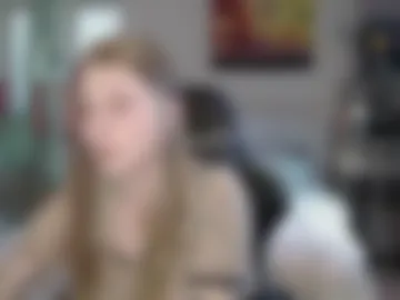 helenundersin webcam preview