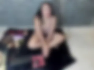 hillary_bigbutt photo 8