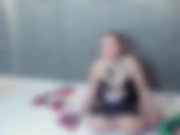 hillary_bigbutt photo 7