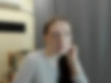 holistic_woman live webcam preview
