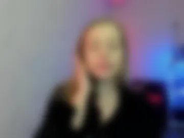 holly_bb95 live webcam preview