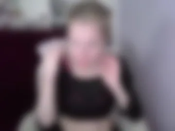 holly_bourbon photo 7