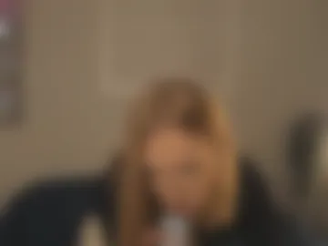 hollyylee photo 2