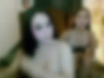 hollyyumiloove photo 9