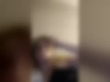 honeybee8383 live webcam preview