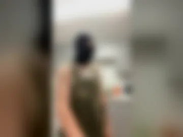 hopsononeleg photo 4