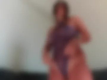 horny_mommmy webcam preview
