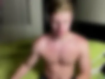 hornyblondieboyy webcam preview