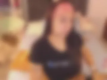 hornymillf_ webcam preview