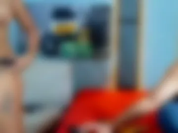 hornyshow1 photo 7