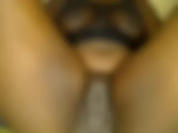 hornyslutbabe1 photo 3