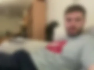 hornytom27 live webcam preview