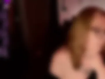 hot_beautiful_milf webcam preview