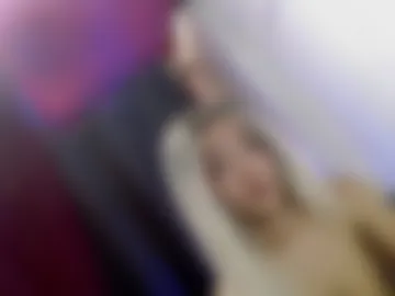 hot_moma69 webcam preview