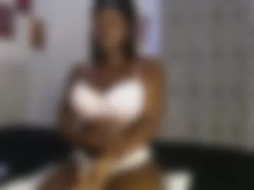 hotcurvykeisha live webcam preview