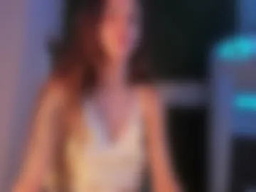 hotfallingdevil photo 4