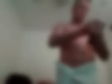 hotfithungboi96 live webcam preview