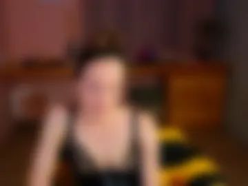 hotlaracroft photo 9