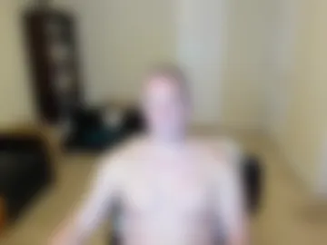 hotmale4u692000 photo 2