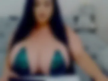 hugeboobsella photo 2