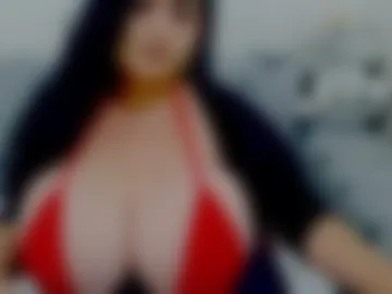 hugeboobsella photo 5