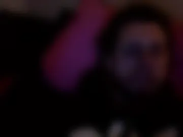 hugeswedishviking live webcam preview