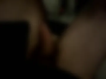 hugewhitecockboy live webcam preview