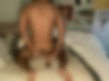 hungbrownboy7 live webcam preview