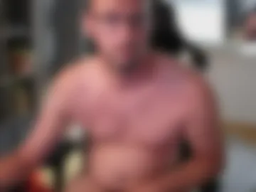 hungry_26 live webcam preview