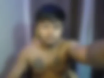 hunkyzeus webcam preview