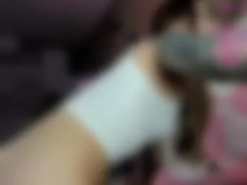 iampiggygirl webcam preview