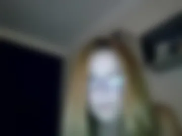 iampoppyy photo 4
