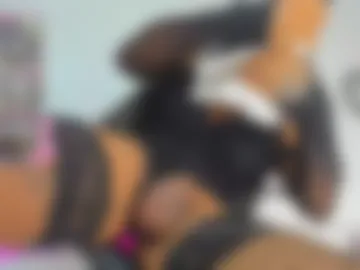 iisabigsquirt photo 2