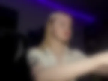 ilianamessersmith photo 5